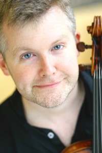 Mike Kelly, viola