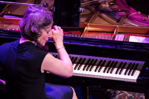 Lisa Kaplan, Piano